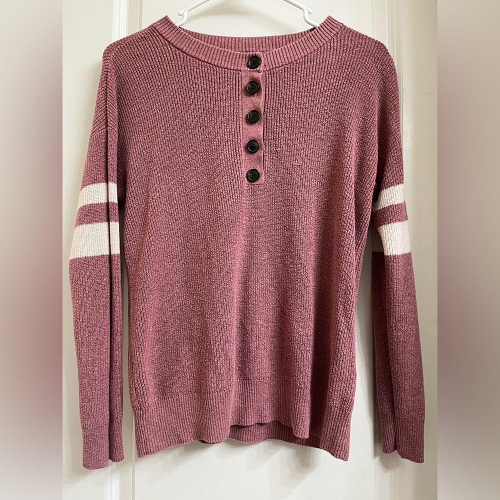 Warm pink in color, American eagle perfect fall sweater